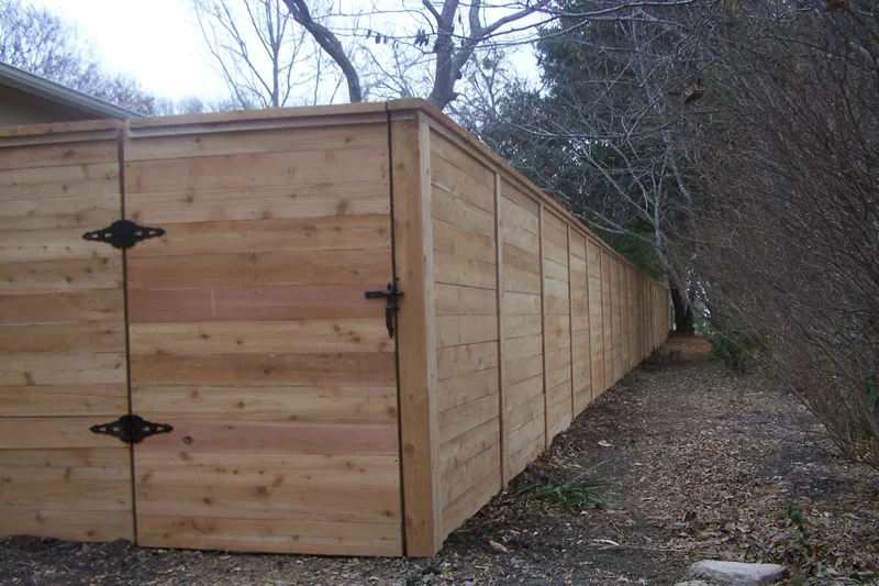 Residential Fence Installation and Repair
