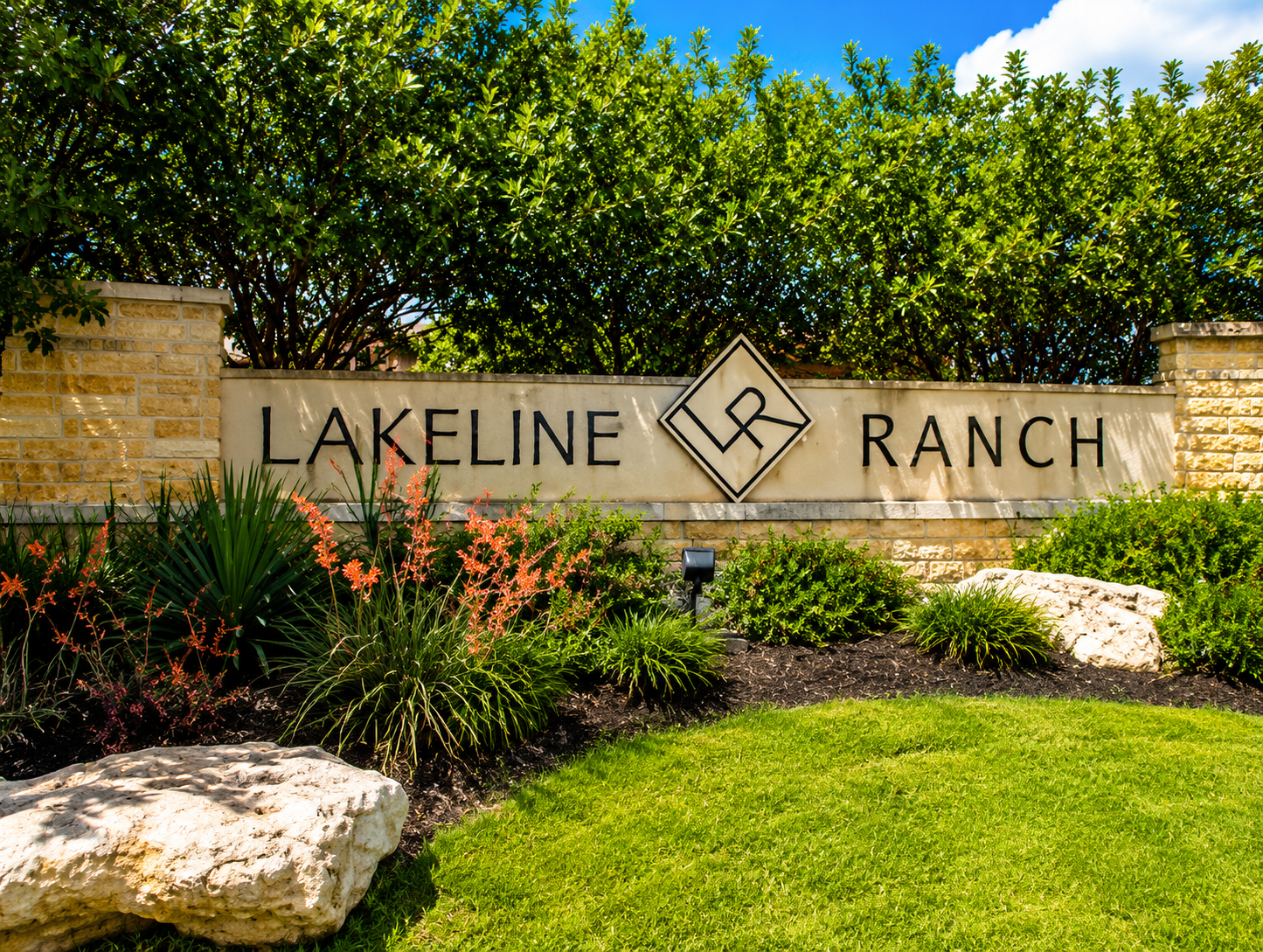 Residential Fence Installation and Repair