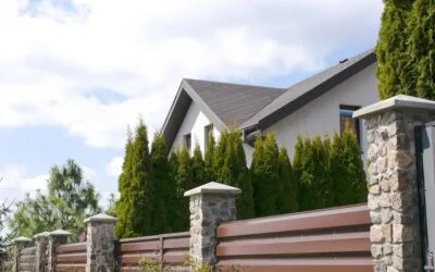 What to Expect When Working With a Georgetown Fence Company on a New Fence Project